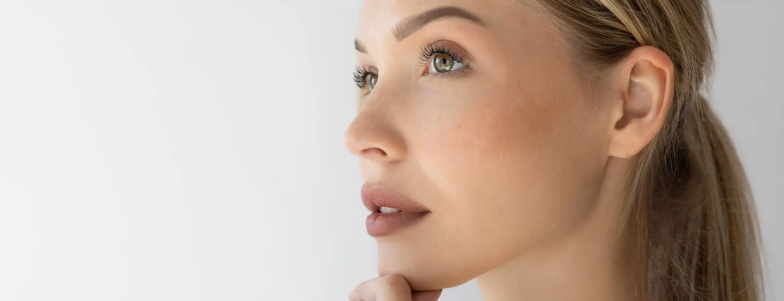 Les techniques modernes de lifting du visage : focus sur le deep plane lifting